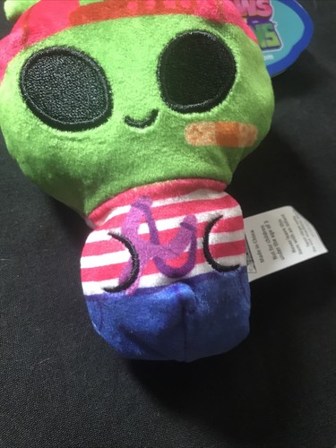 Peluche Tommy Boi Cats vs Pickles Cows Vs Aliens 4" - Imagen 3 de 8