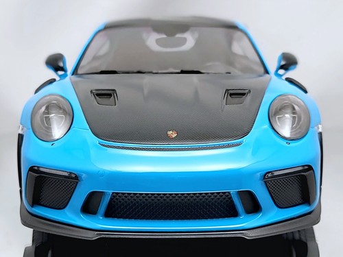 Minichamps Porsche 911 (991.2) GT3 RS equipamiento Weissach 2019 azul negro 1:18 - Imagen 5 de 16