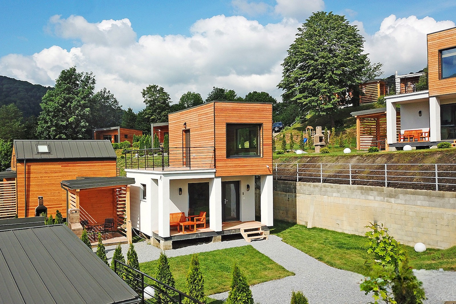 Habita Modular Home - Prefab Insulated Cabin Kit - 6m x 6.19m (19.69 ft x 20.31)