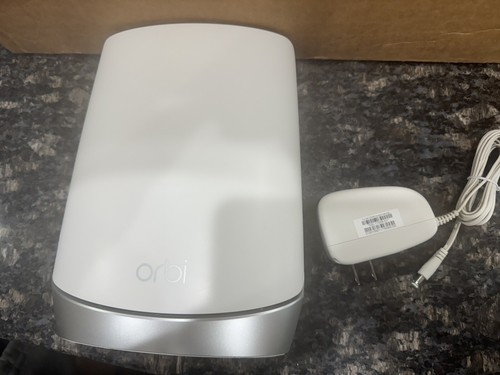 Orbi WiFi 6 Router RBR750 - Picture 3 of 4
