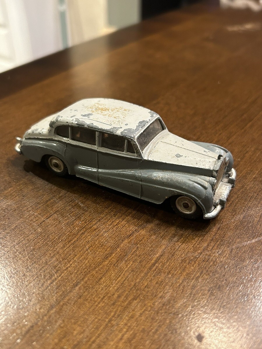 DINKY TOYS150ロールスロイス　シルバーレース Vintage Dinky Toys No.150 Rolls Royce Silver Wraith | eBay