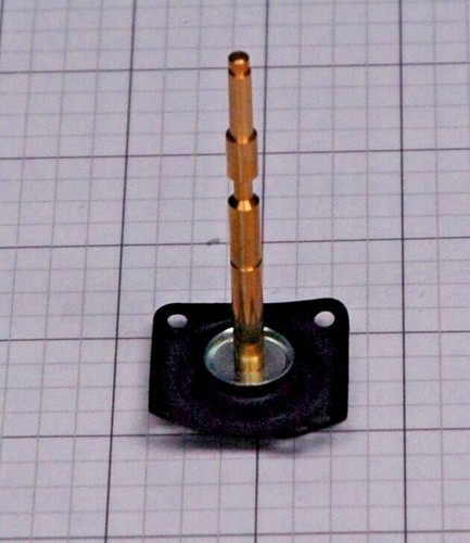 1962-66 CORVAIR CARTER YH 1 BARREL ACCELERATOR PUMP ASSEMBLY - NICE - Picture 2 of 2