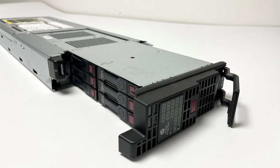 HPE D2220sb 3.6TB 6G SAS Storage Blade QW918A - Image 3 of 4