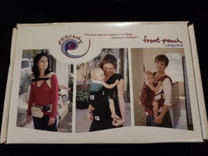 ergobaby front pouch