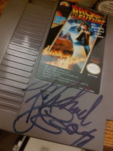 Michael J Fox Signed/Auto Back to the Future Nintendo Video Game with box - Picture 2 of 10