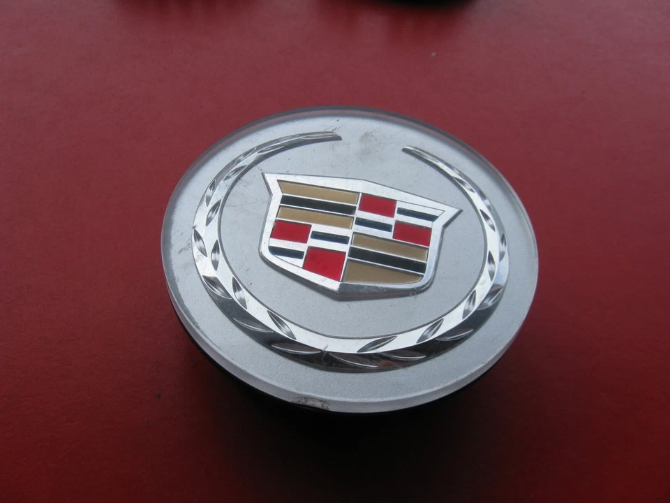 CADILLAC ATS CTS DTS SRX STS XLR XTS TAPACUBOS TAPACUBOS TAPACUBOS CUBIERTA CENTRAL 356 Foto 4 de 4