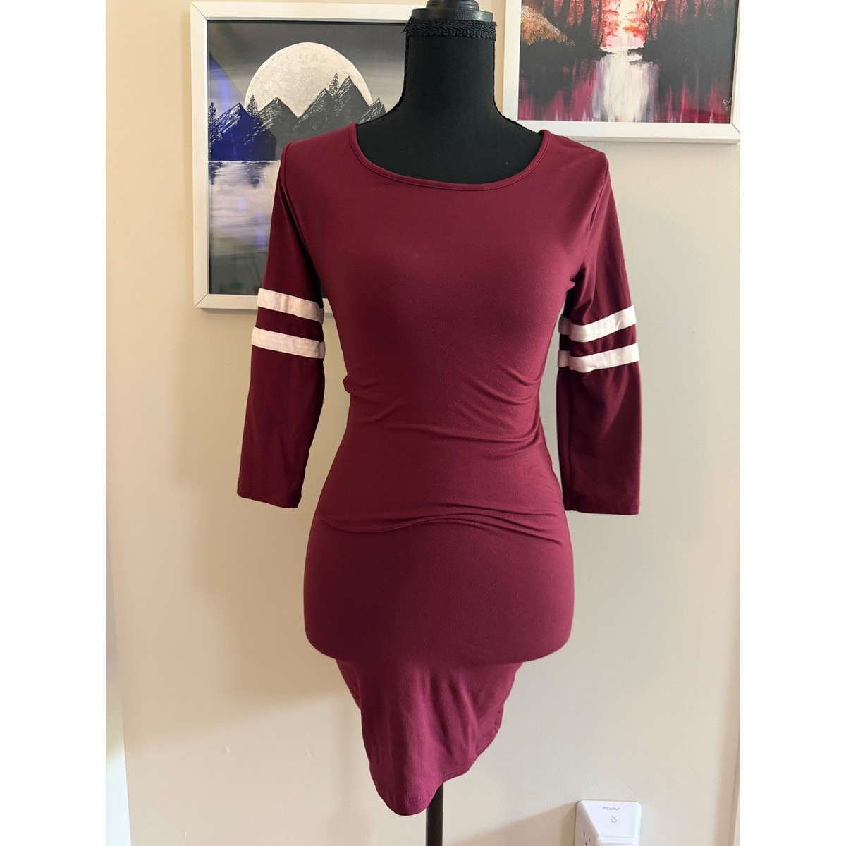 Absolutely! Womens Burgundy Varsity Stripe Bodycon Mini Dress Size Small Maroon