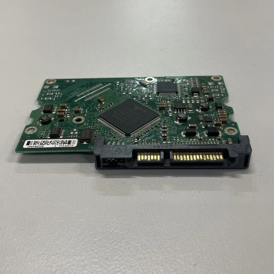Seagate ST3320620AS 3.5" 320GB SATA HDD PCB Board 100406533 REV A FW 3.AAD - Image 2 of 4