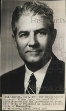 1954 Press Photo Dr. Logan Wilson, Administrator for University of Texas, Austin