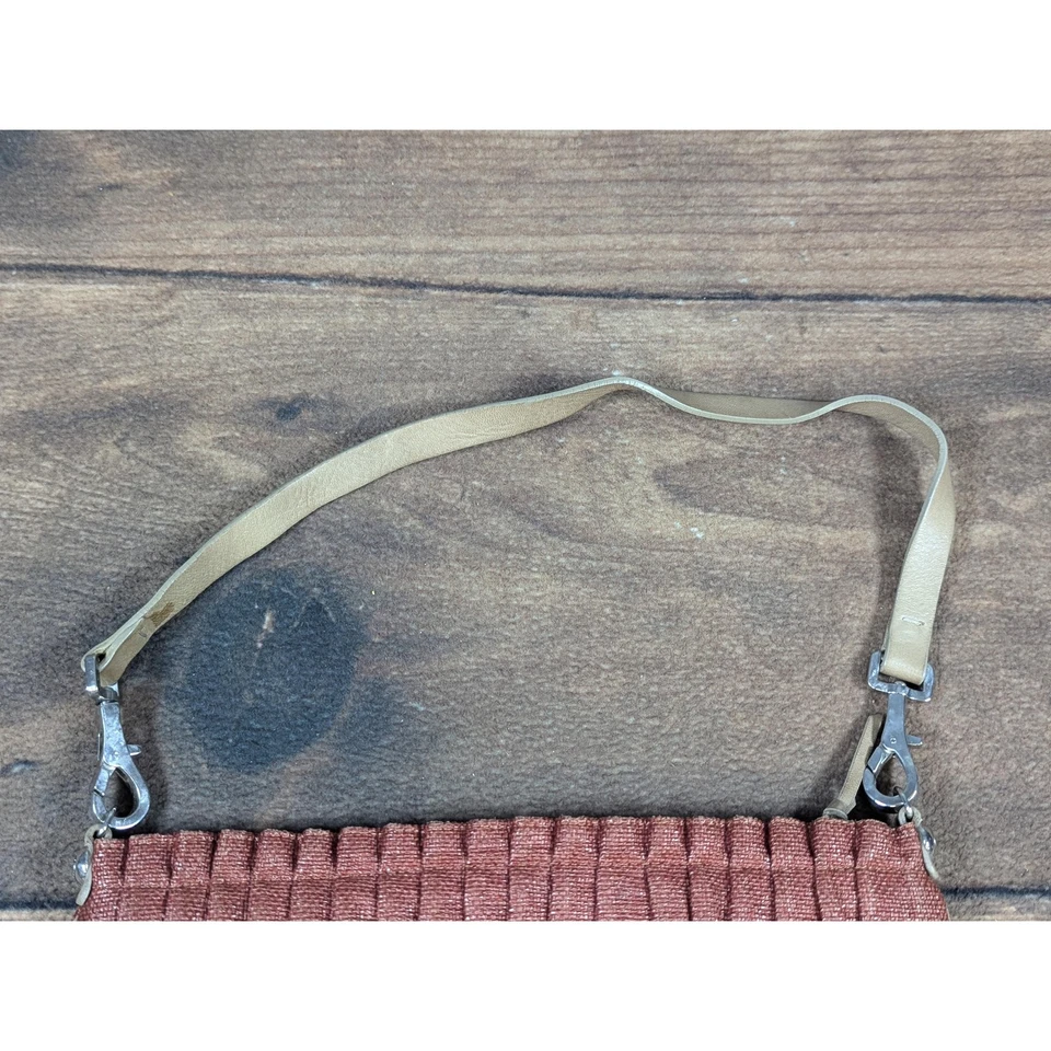 Giorgio Armani 手提包中号红色打褶纹理面料可拆卸肩带豪华 — 第 2/4 张图片