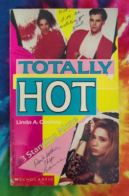 Standing Alone #3 TOTALLY HOT (Linda A. Cooney, 1991) Paperback Book Scholastic