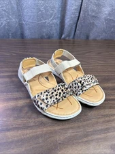 Born Alli Sandals Animal Print Cheetah Flat Ankle Strap Size 8M