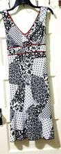 FLASH SALE VTG Y2K Sfuzi MEDIUM Sleeveless Midi A-Line Dress White Black Red Tie