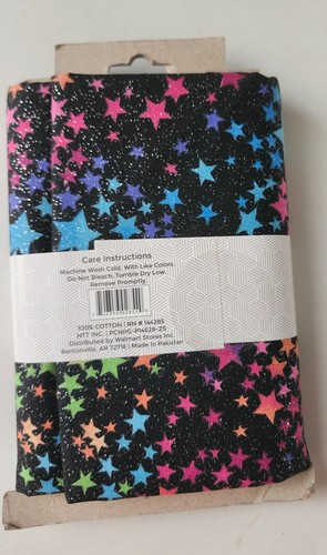 1 Yd Black Background Glittery Sparkle Rainbow Stars 100% Cotton Fabric - Picture 2 of 2
