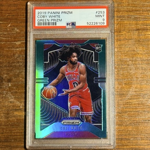 Panini 2019-20 Prizm Coby White Chicago Bulls #253 Green Prizm RC PSA 9
