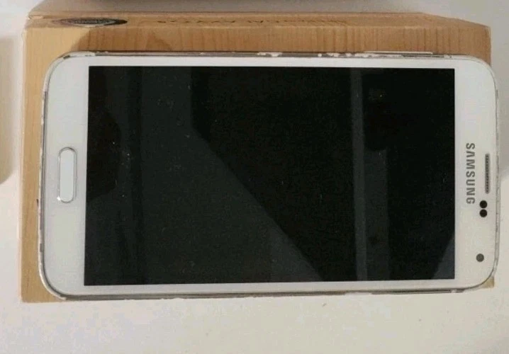 Samsung Galaxy S5 - Immagine 3 di 4