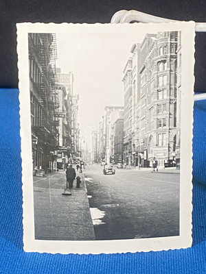 Street View New York City VTG c. 1951 Photo Lt#24