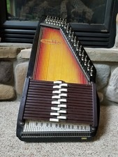 Vintage Chromaharp Rhythm Band Inc 15 Cord RBI Sunburst Autoharp Chord Zither
