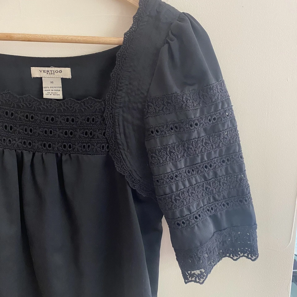 Vertigo Paris Black Square Neck Lace Trim Women XS Satin Mini Shift Puff Sleeve - Image 3 of 4