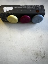 Fox Run Outset Silicone Wine Bottle Stoppers, Set of 3 (B229)
