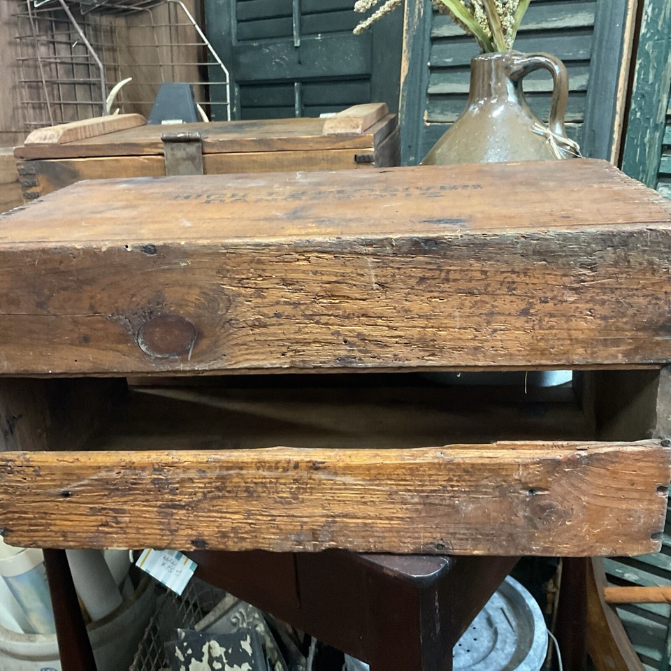 VINTAGE EXPLOSIVES DYNAMITE CRATE BOX TROJAN POWDER CO ALLENTOWN PA