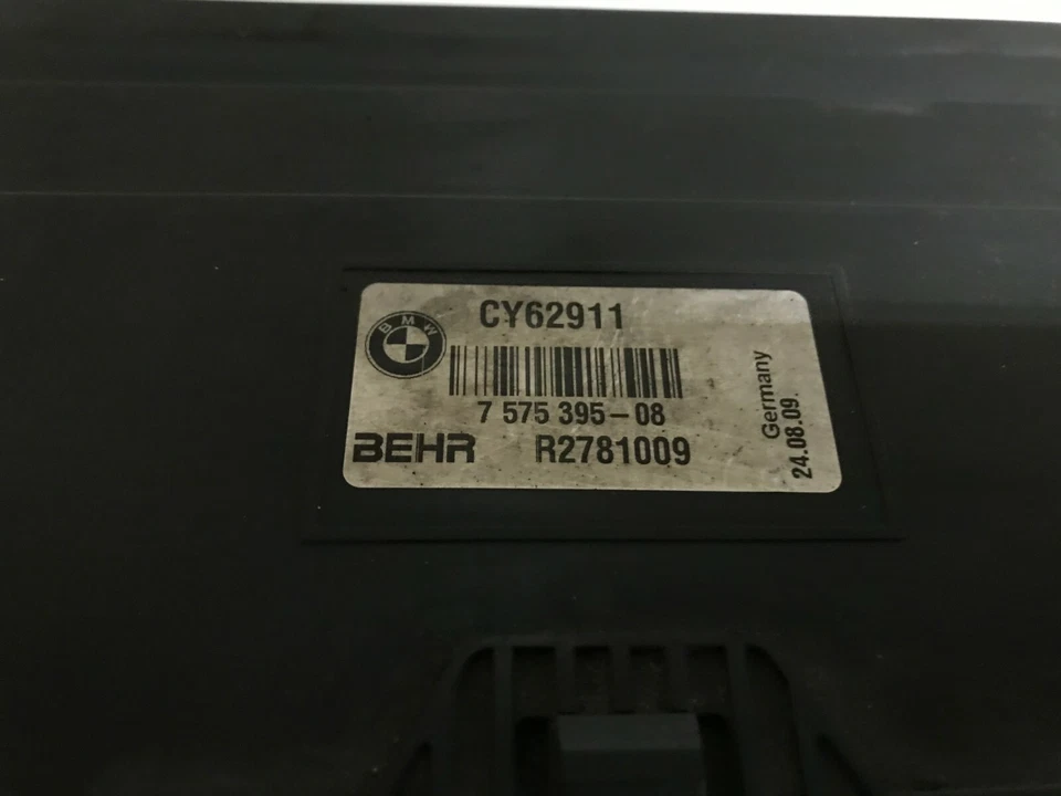 BMW 750LI F02 F04 2009-2011 4,4 L sistema de refrigeración radiador ventilador compresor de aire acondicionado OEM  Foto 3 de 4