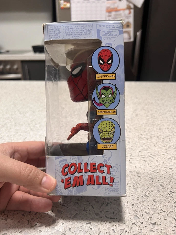 Funko 2008 - Marvel Comics - The Amazing Spiderman - Wacky Wobbler BobbleHead 17 cm Foto 3 de 4