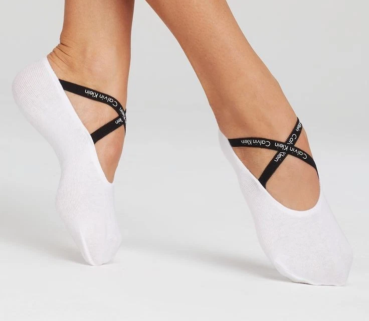Calvin Klein Performance Ballet Forro Pilates Yoga Calcetines -Nuevos en Paquete - Negros Foto 2 de 2