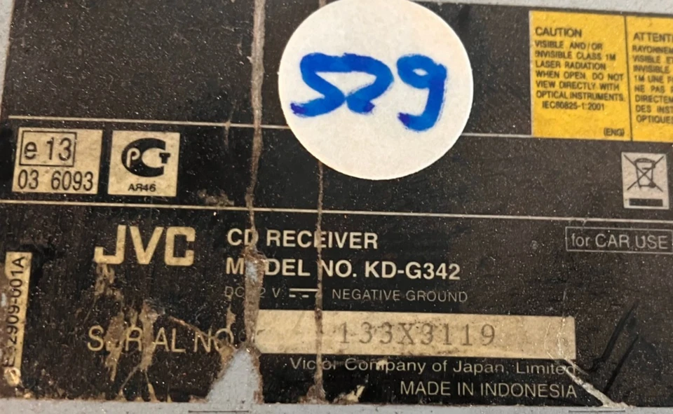 JVC CD Receiver Model No. KD-G342 Nr.000529 - Bild 2 von 3