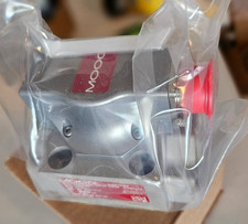 Moog 760C928A - Hydraulic Servo Valve (New)