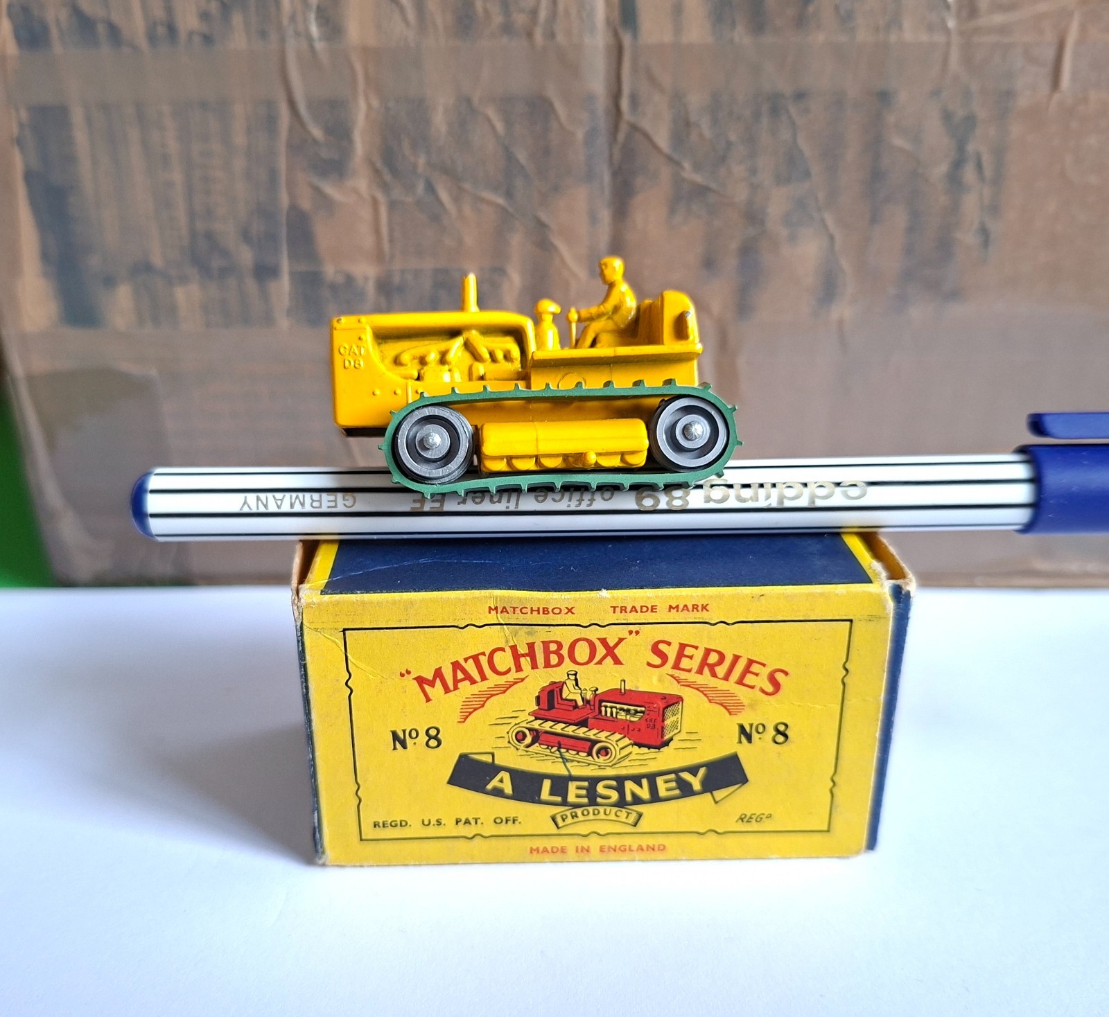 Matchbox 8b, Caterpillar Tractor - Free Price Guide & Review