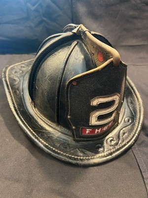 Cairns and Brother Leather fireman's helmet size 6 7/8
