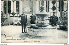 CPA - Carte postale -France -  Vittel - La Source Salée- 1922 (CP887)