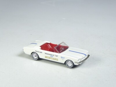 (DÄH) Busch Ford Mustang Convertible Indianapolis Pace Car
