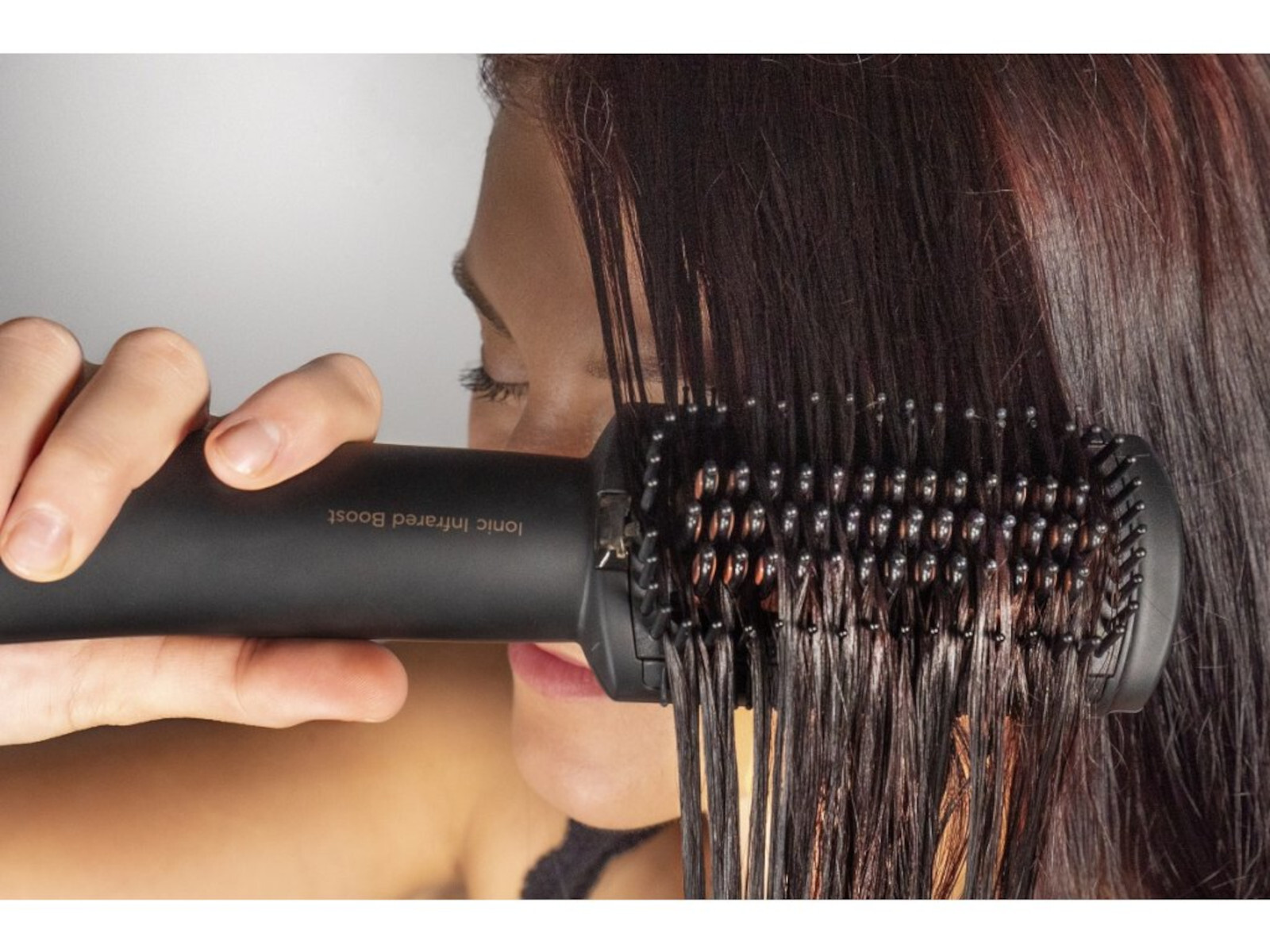 Brosse électrique Concept Ionic Elite VH6040 pour un brushing rapide le matin - 2
