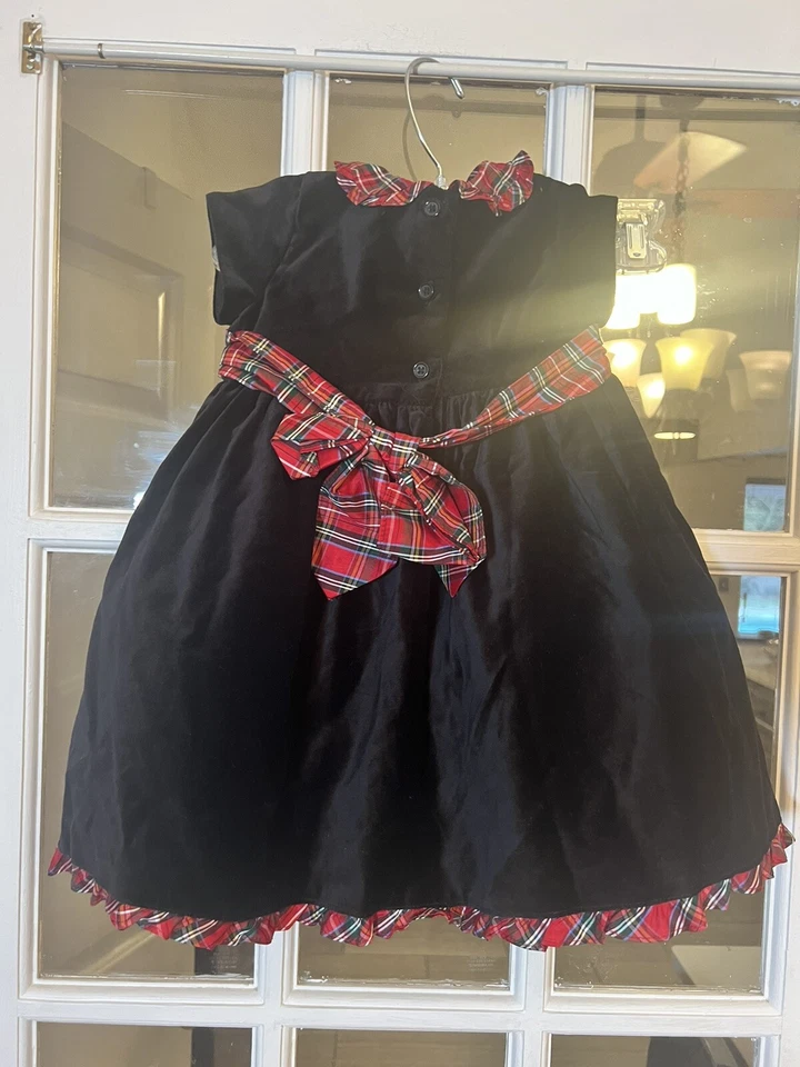 Vestido de fiesta de terciopelo negro para niñas Laura Ashley con cuello a cuadros rojo usado en excelente estado 18 meses Foto 4 de 4
