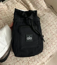 Alo Yoga Black Crossbody Bucket Bag Gym Travel Shoulder Tote Unisex New With Tag