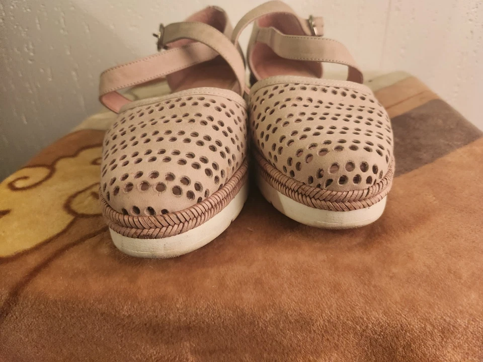 Zapatos MaryJane HISPANITAS Joy Is A Choice para mujer talla 40 beige cuero perforado Foto 4 de 4