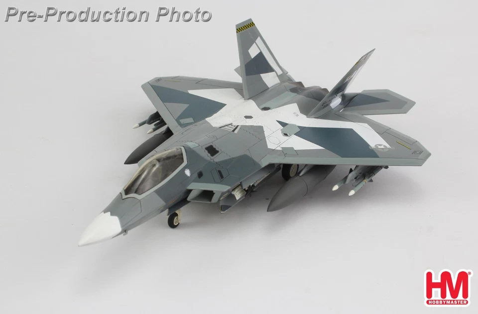Hobby Master HA2831, F-22 "Splinter Camouflage" USAF (fictitious scheme), 1:72 - Image 4 of 4