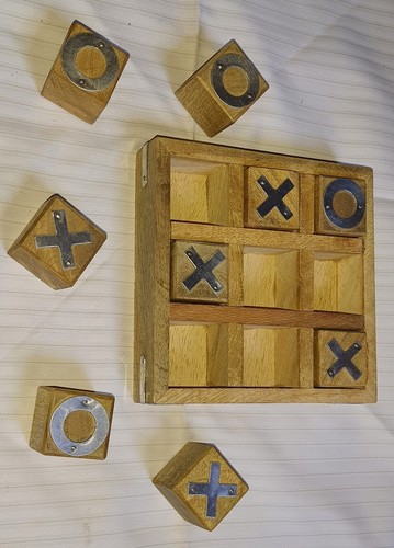 Tic-Tac-Toe Spiel aus Holz für Kinder und Familie Brettspiele, lustiges Familienspiel - Bild 4 von 5
