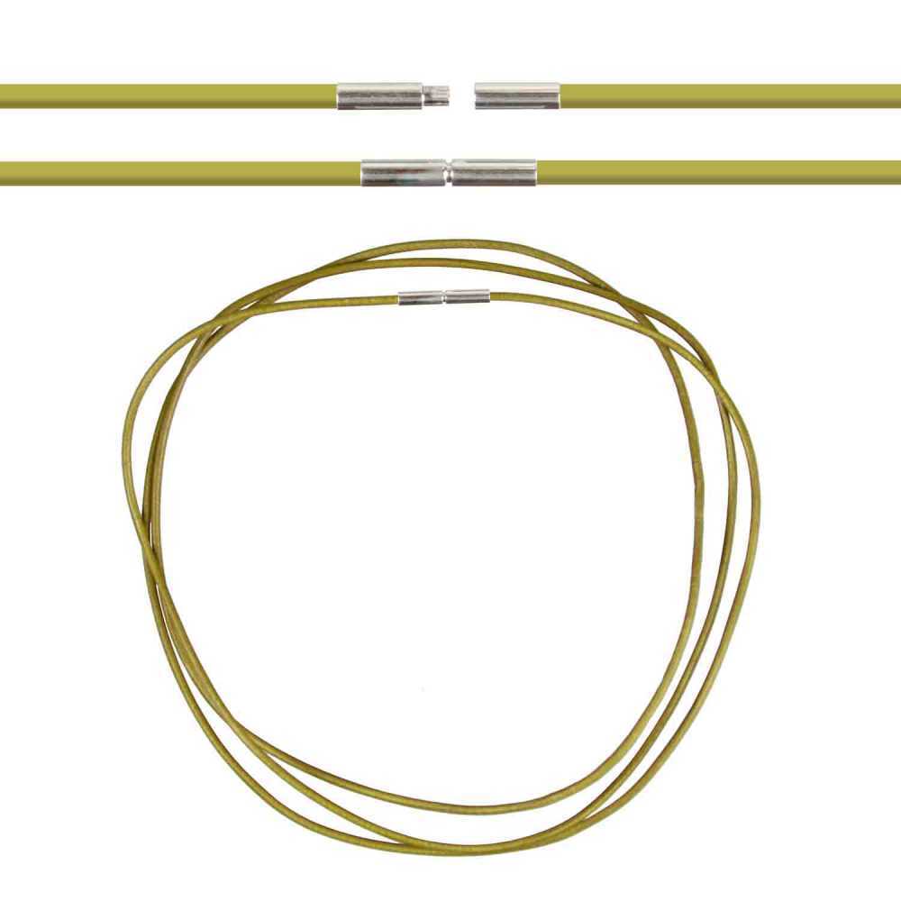 Collier cordon en cuir de chevreau kaki 54 cm avec fermoir baïonnette haut de gamme