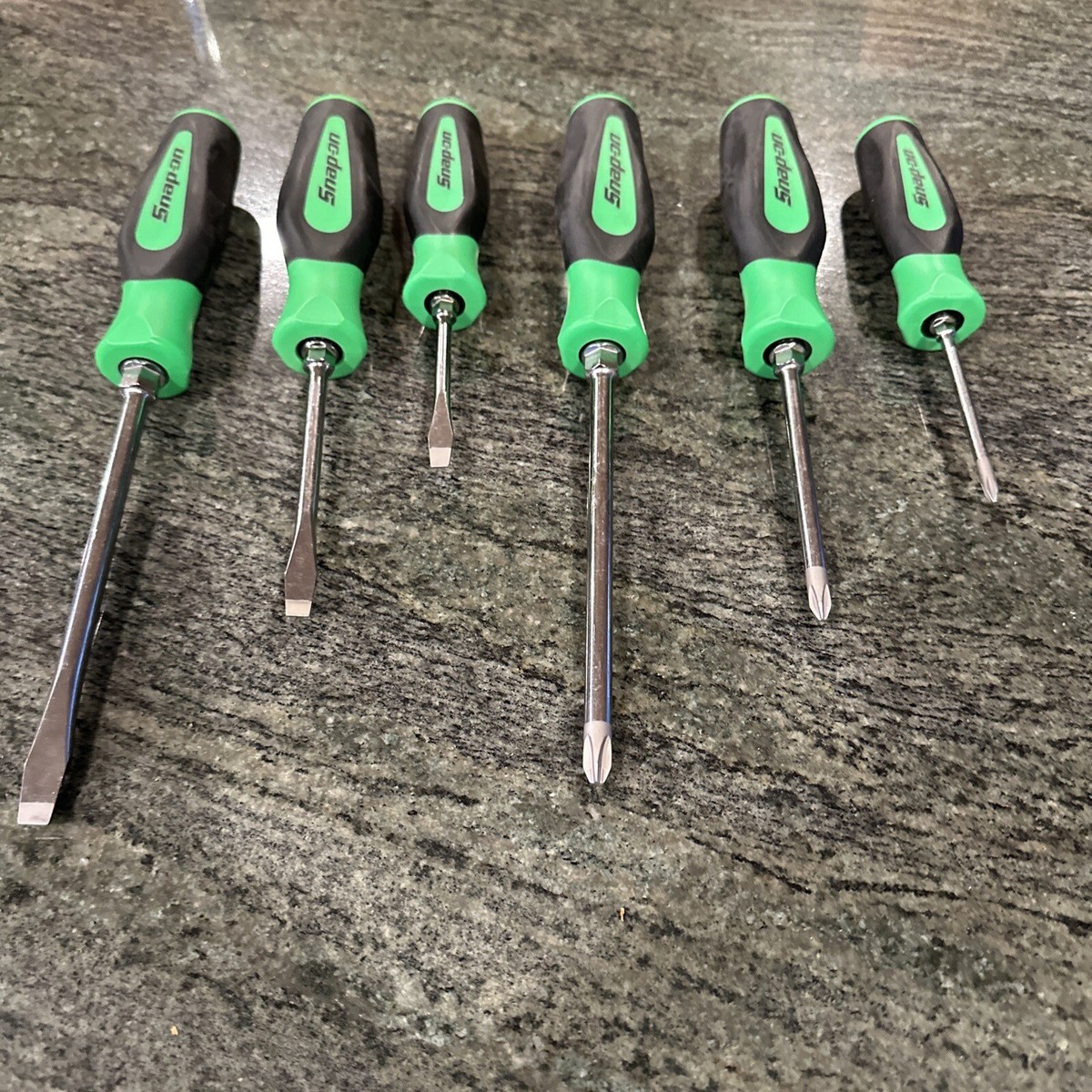 スナップオン ドライバーセット ソフトグリップ SGDX60BG グリーン