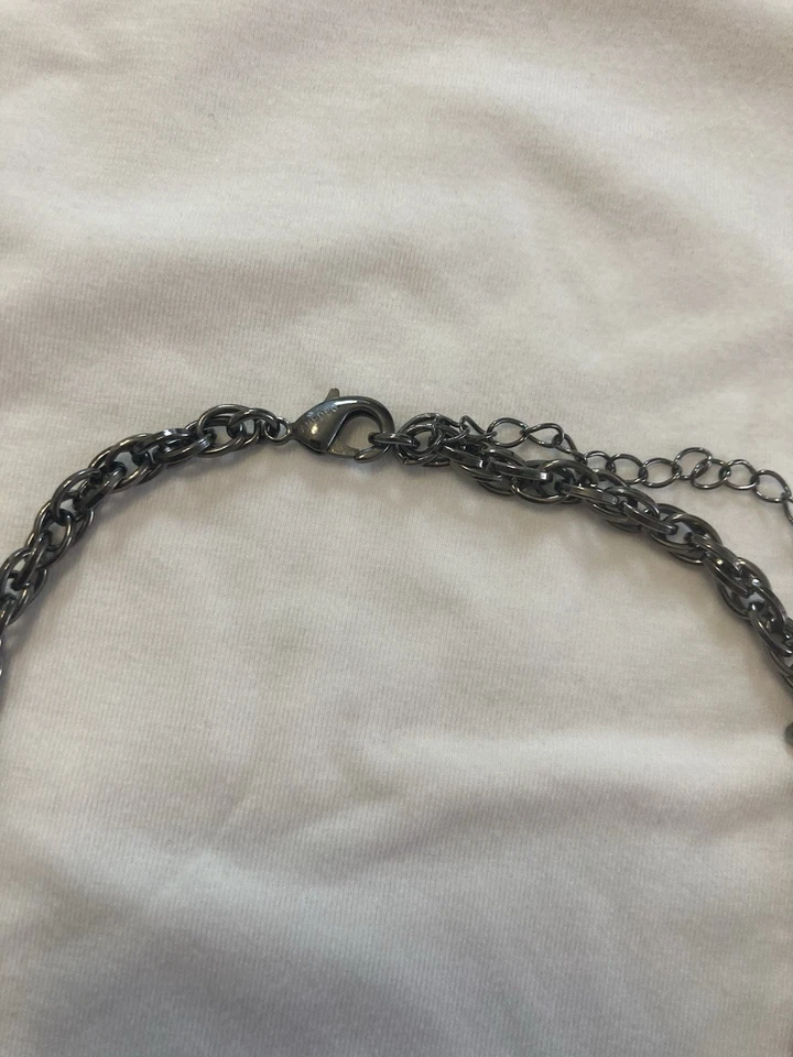 Declaración Amedeo Camafeo Cristal Tono Plata Cruz Colgante Collar  Foto 4 de 4