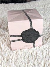 Victor & Rolf Flower Bomb 1.7oz. Women Eau De Parfum, New in Box