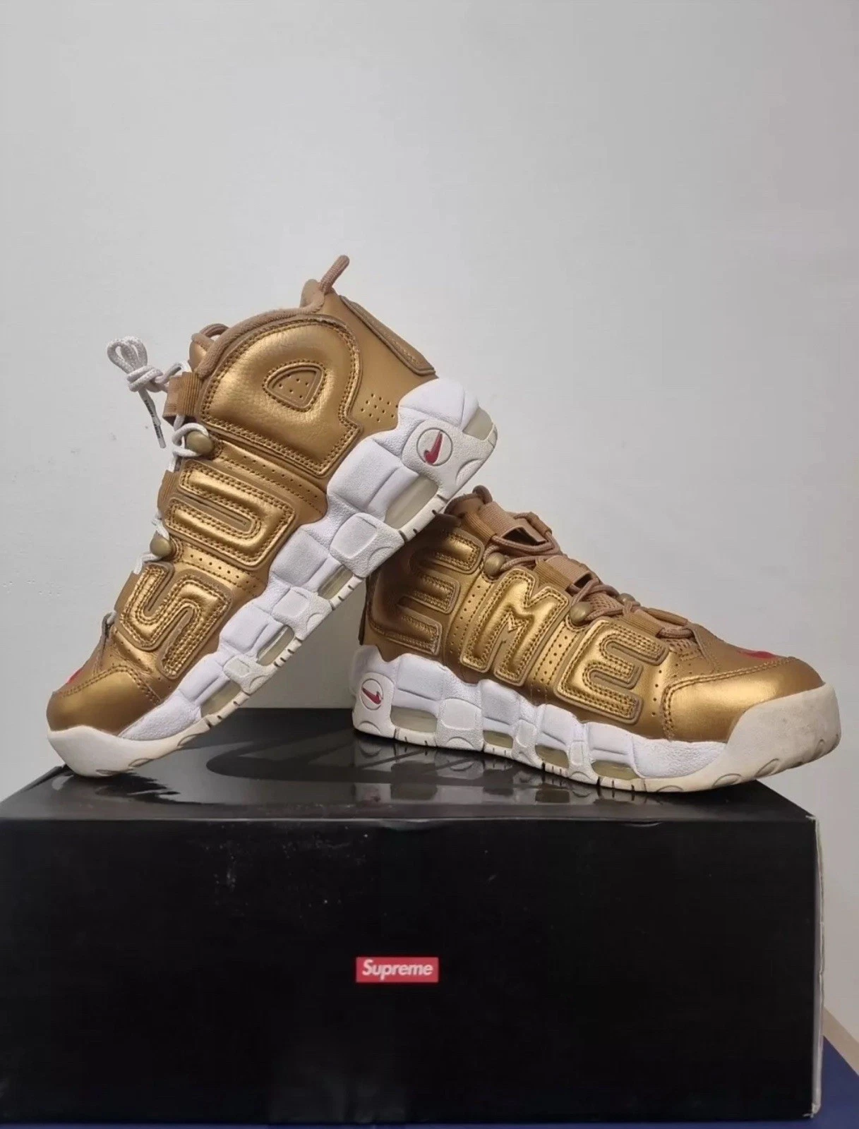 Nike V Supreme Air More UpTempo Size 8.5 US / 7.5 UK o Gold Ltd EDT