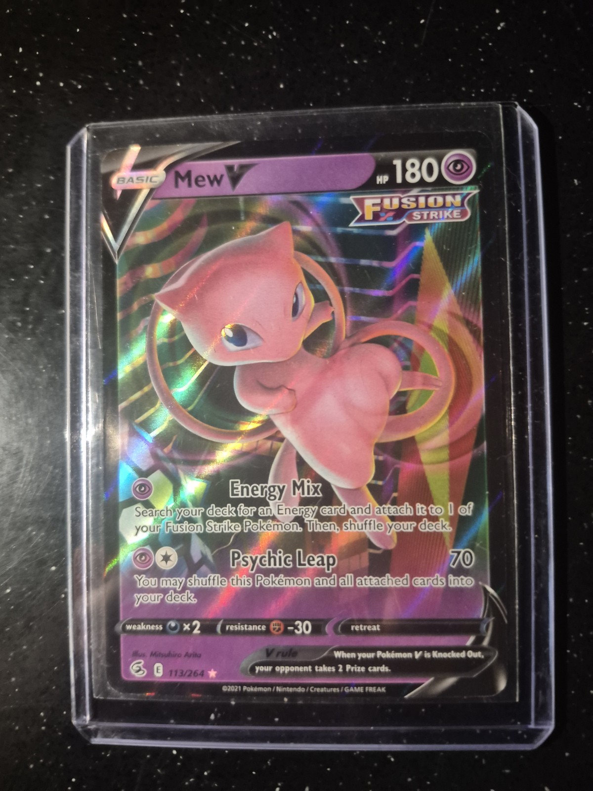 Pokémon Mew V 113/264 Swsh08 Fusion Strike Ultra Rare Holo Near Mint