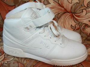 fila white trainers size 5