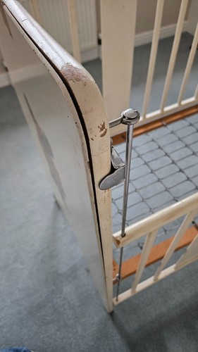 Vintage Early 1960's Drop Side Baby Cot In Original Used Condition - Picture 15 of 15