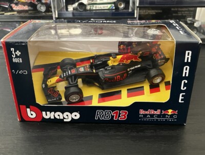 1:43 Bburago 2017 Red Bull RB13 Daniel Ricciardo #3