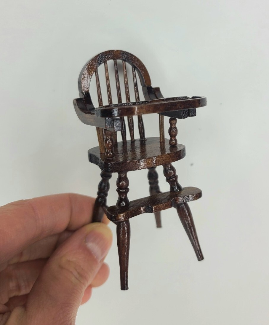 NIB Concord Miniature walnut high chair with tray 112 dollhouse baby